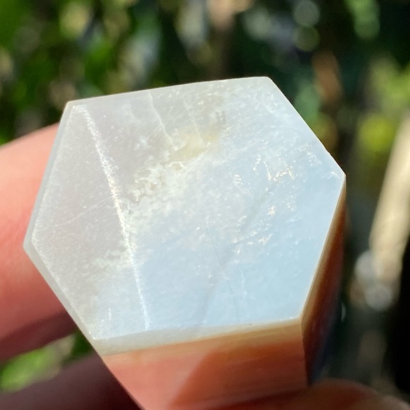 Banded Agate Tower - Picture 13 of 13